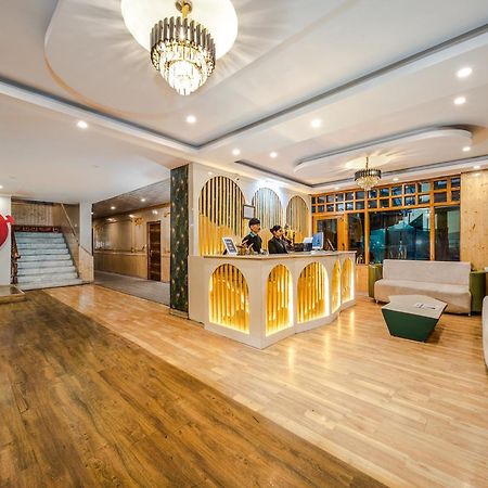 Hill River Resort - Central Heated & Air Cooled - Near Mall Road , Best Property Of Manali 2024- 2025 Luaran gambar