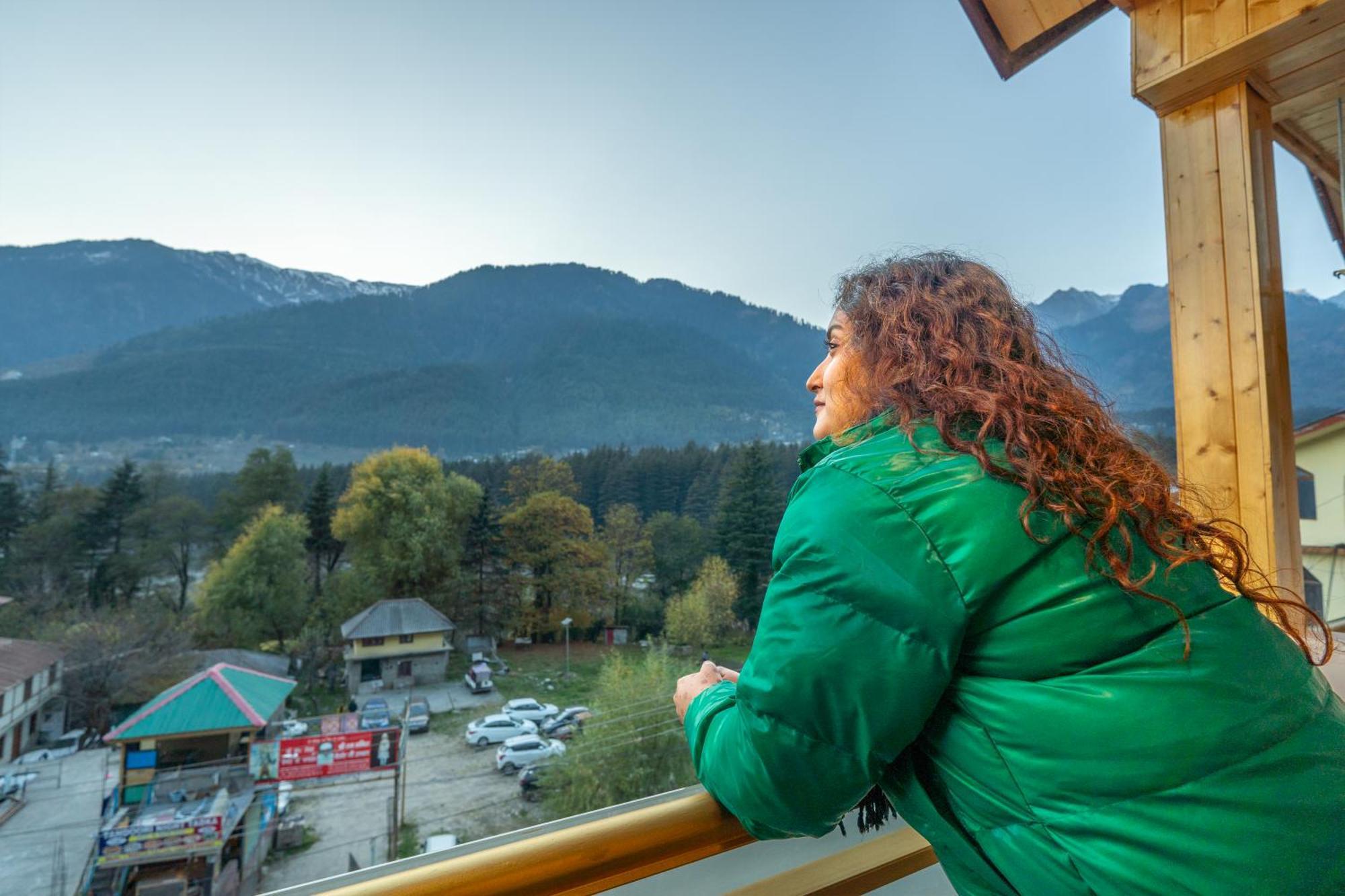 Hill River Resort - Central Heated & Air Cooled - Near Mall Road , Best Property Of Manali 2024- 2025 Luaran gambar