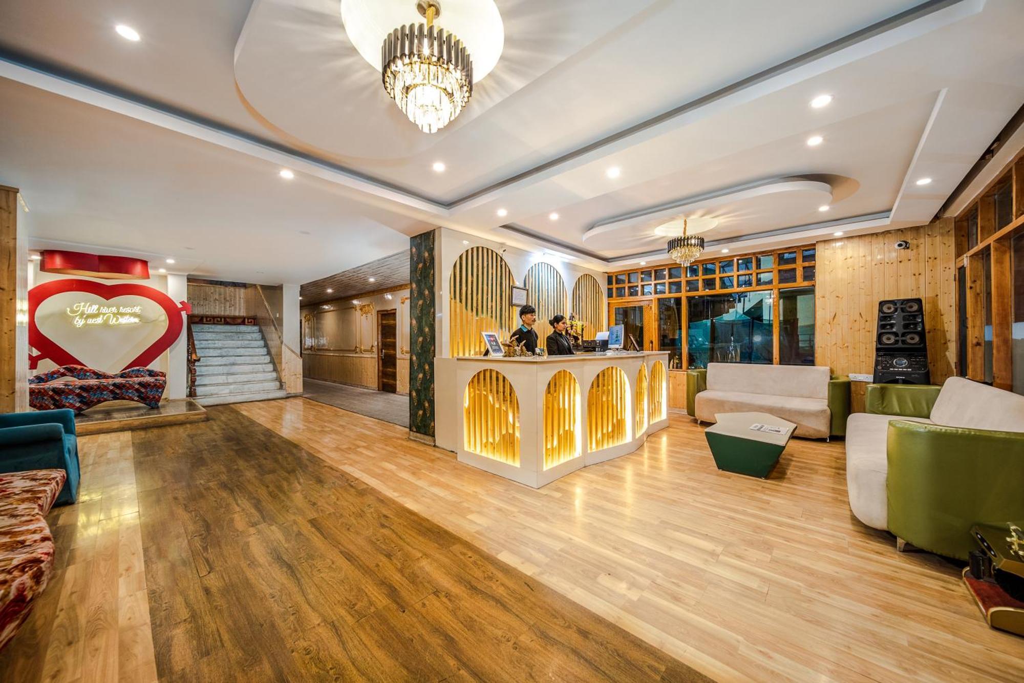 Hill River Resort - Central Heated & Air Cooled - Near Mall Road , Best Property Of Manali 2024- 2025 Luaran gambar