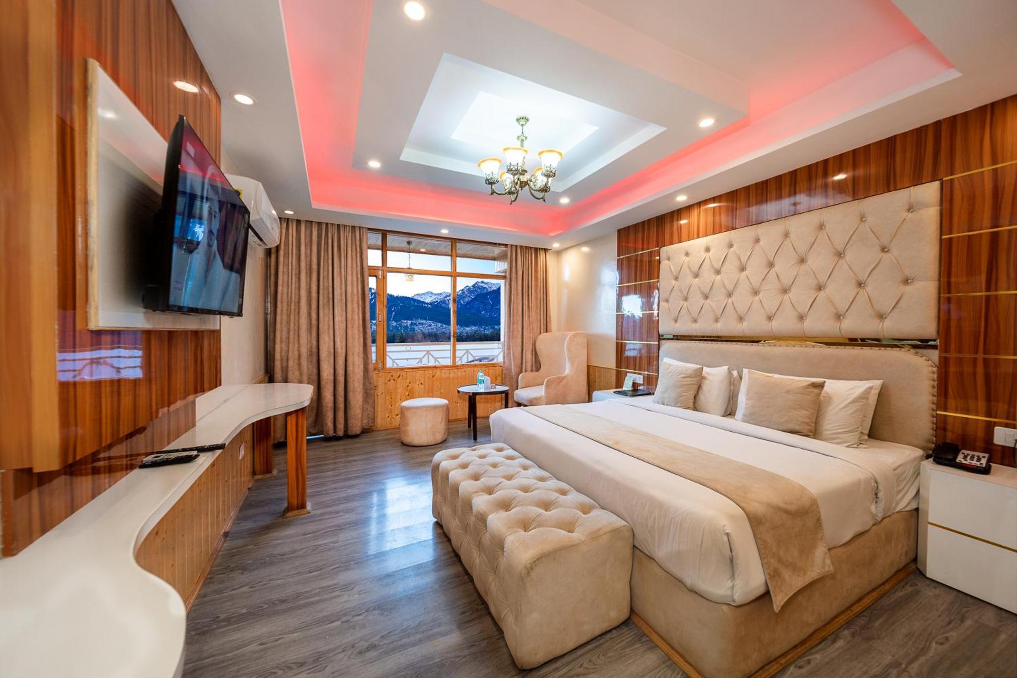 Hill River Resort - Central Heated & Air Cooled - Near Mall Road , Best Property Of Manali 2024- 2025 Luaran gambar