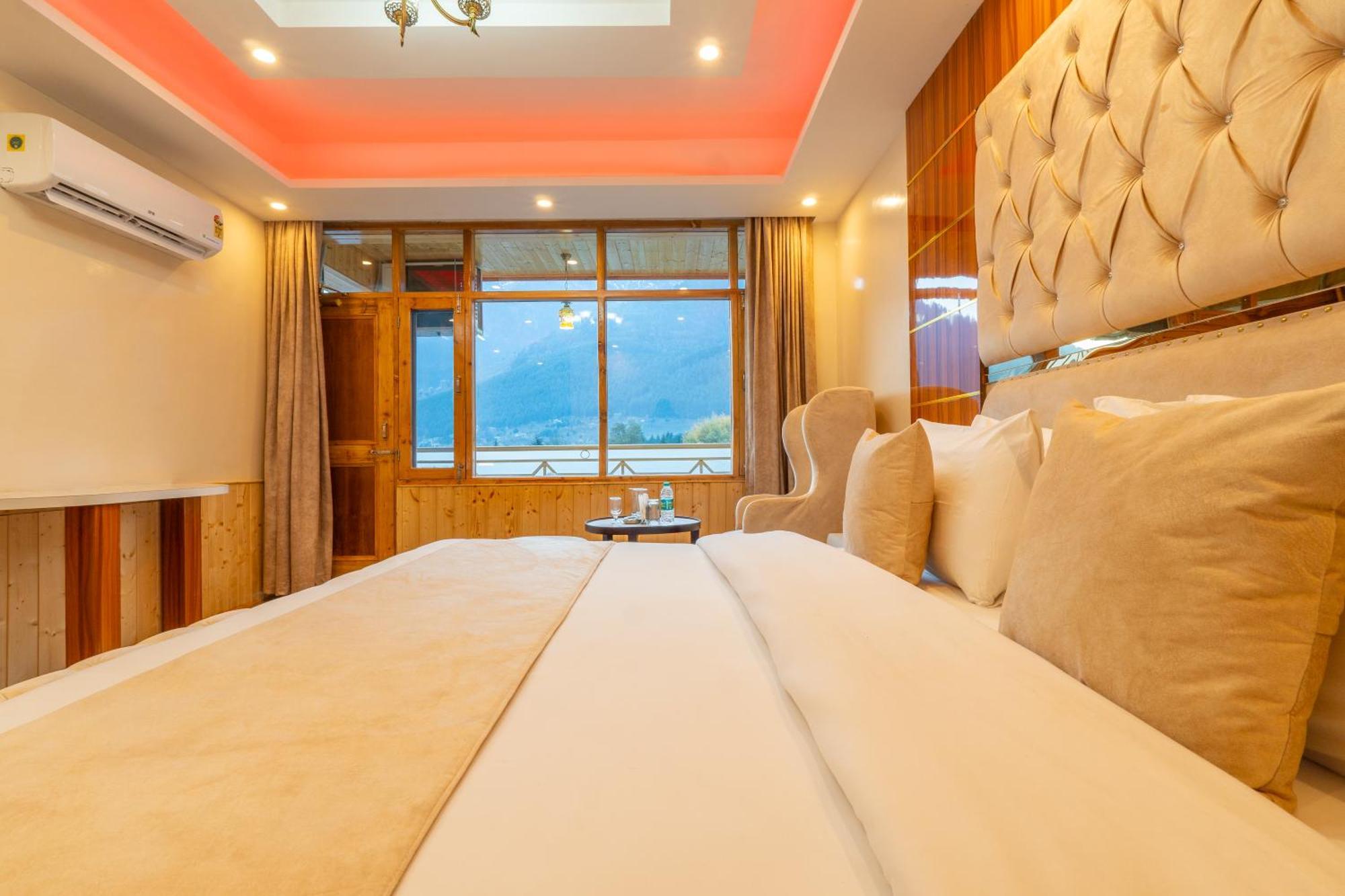 Hill River Resort - Central Heated & Air Cooled - Near Mall Road , Best Property Of Manali 2024- 2025 Luaran gambar